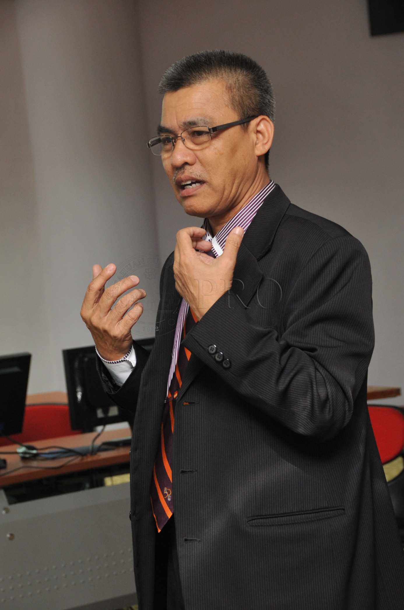 PRO 13 01 pelan PRO 6416